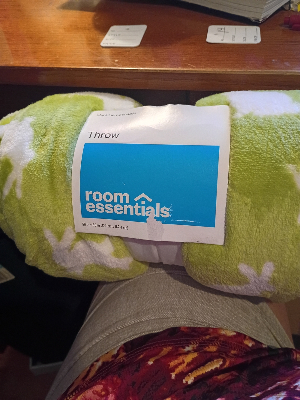 Threshold Green and White Plush Throw Blanket
